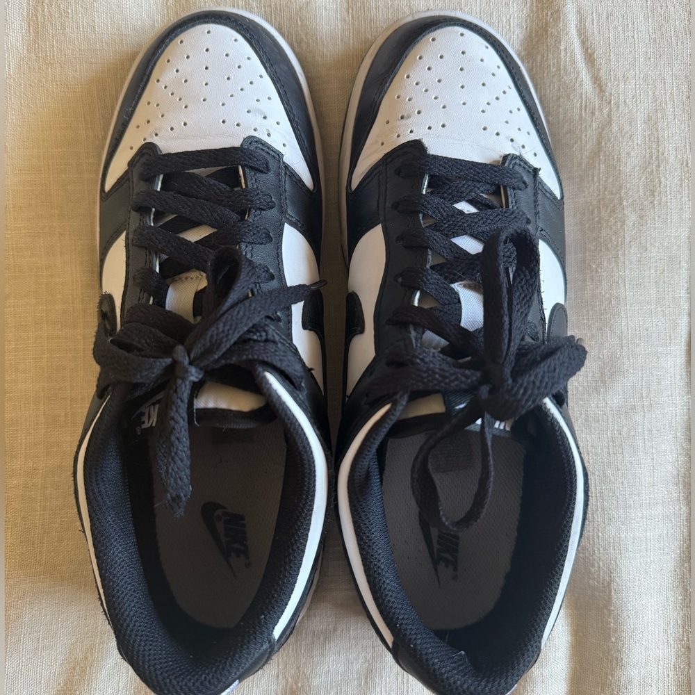Nike Panda dunks